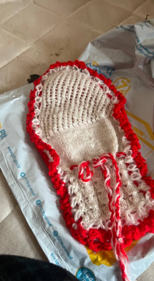 Kırmızı Nakışlı Fırın Eldiveni - Görsel 2