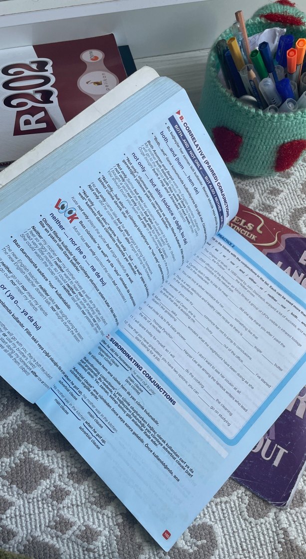 Impact Grade 11 İngilizce Dilbilgisi Kitabı - Görsel 2