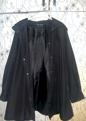 Siyah Düğmeli Midi Kadın Yağmurluk - Görsel 4