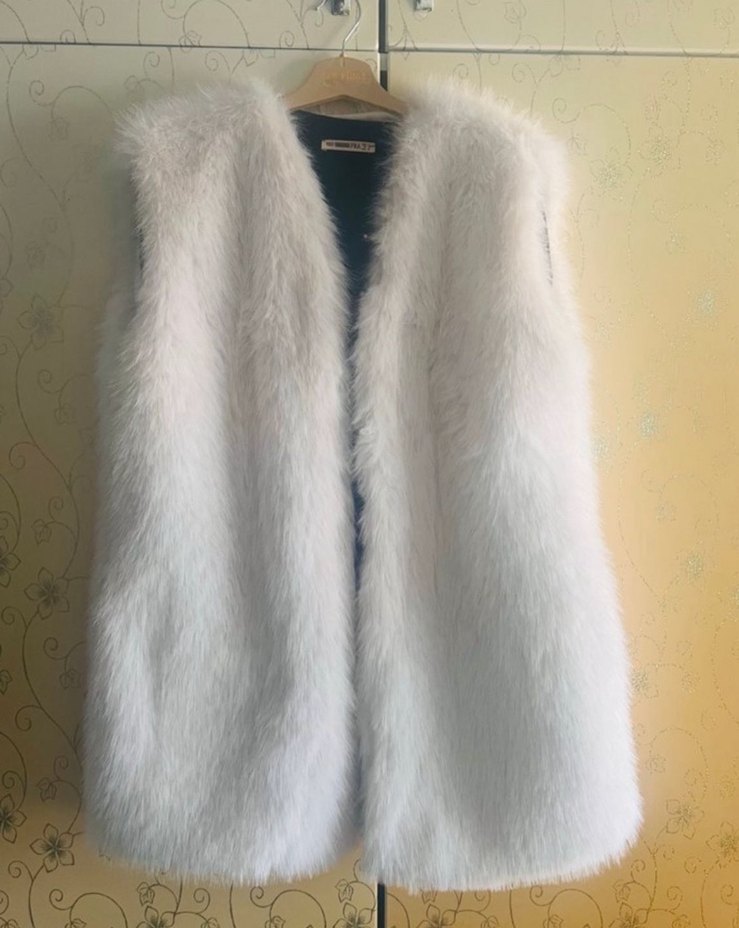 Beyaz Kürklü Midi Kolsuz Yelek - Görsel 2