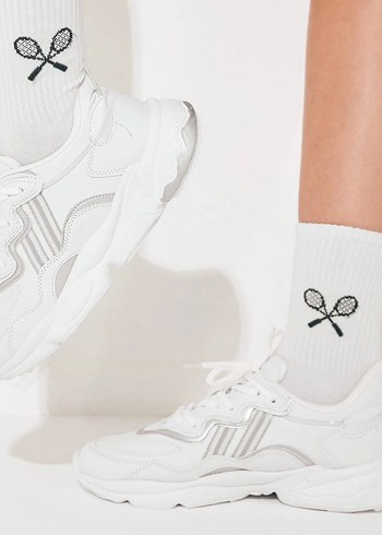 Beyaz Spor Ayakkabı - Görsel 2