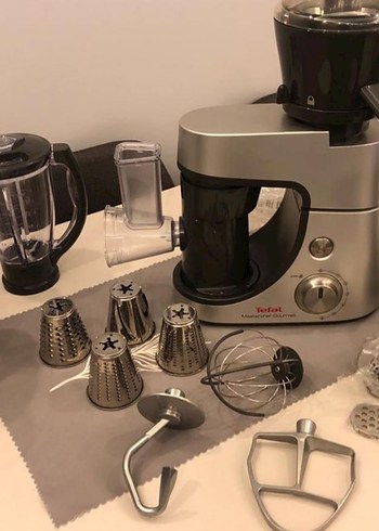 Tefal MasterChef Gourmet Hamur Yoğurma ve Kıyma Çekme Makinesi