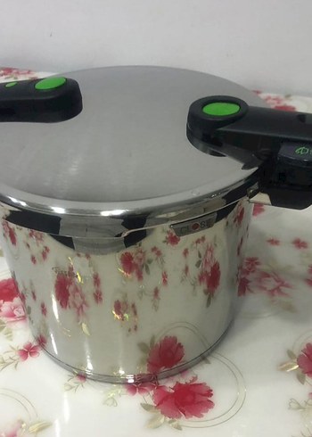 Fissler Fissler Vitaquick 6 Litre Düdüklü Tencere