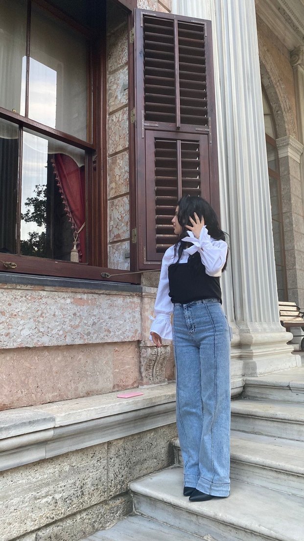 Beyaz Bağlama Desenli Rahat Kesim Kadın Jean - Görsel 2