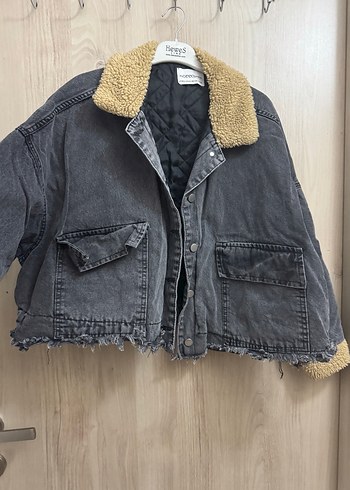 Gri Kadın Peluş Detaylı Kot Ceket - Görsel 2