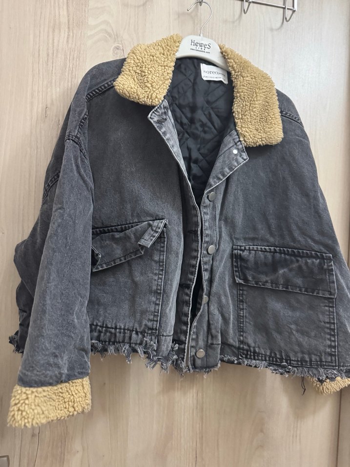 Gri Kadın Peluş Detaylı Kot Ceket - Görsel 3