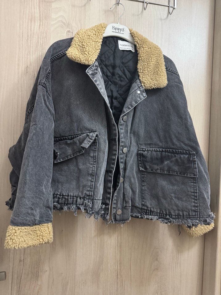 Gri Kadın Peluş Detaylı Kot Ceket - Görsel 4