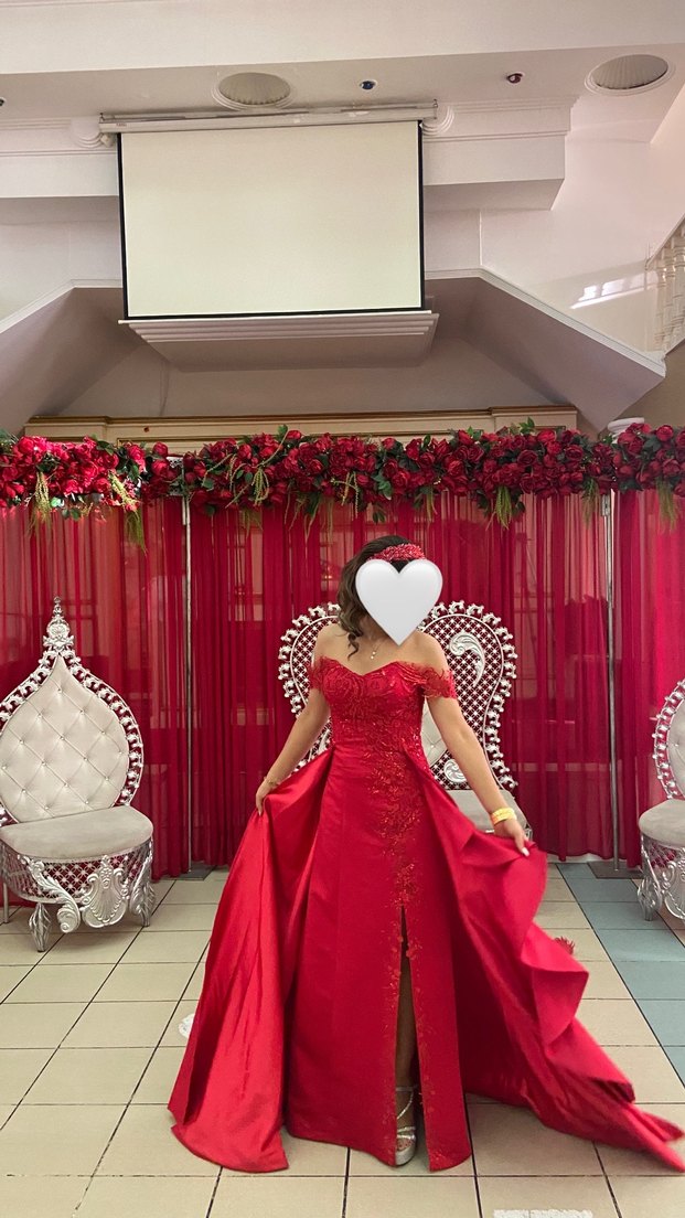 Uzun Drapeli Klasik Kırmızı kına Elbisesi - Görsel 3