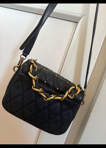 Guess Siyah Deri Kapitone Kadın Çanta - Görsel 3