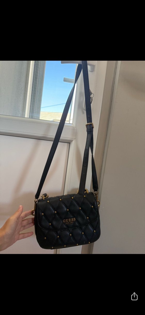 Guess Siyah Deri Kapitone Kadın Çanta - Görsel 2