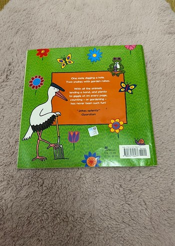 One Mole Digging A Hole İngilizce Çocuk Kitabı - Görsel 4