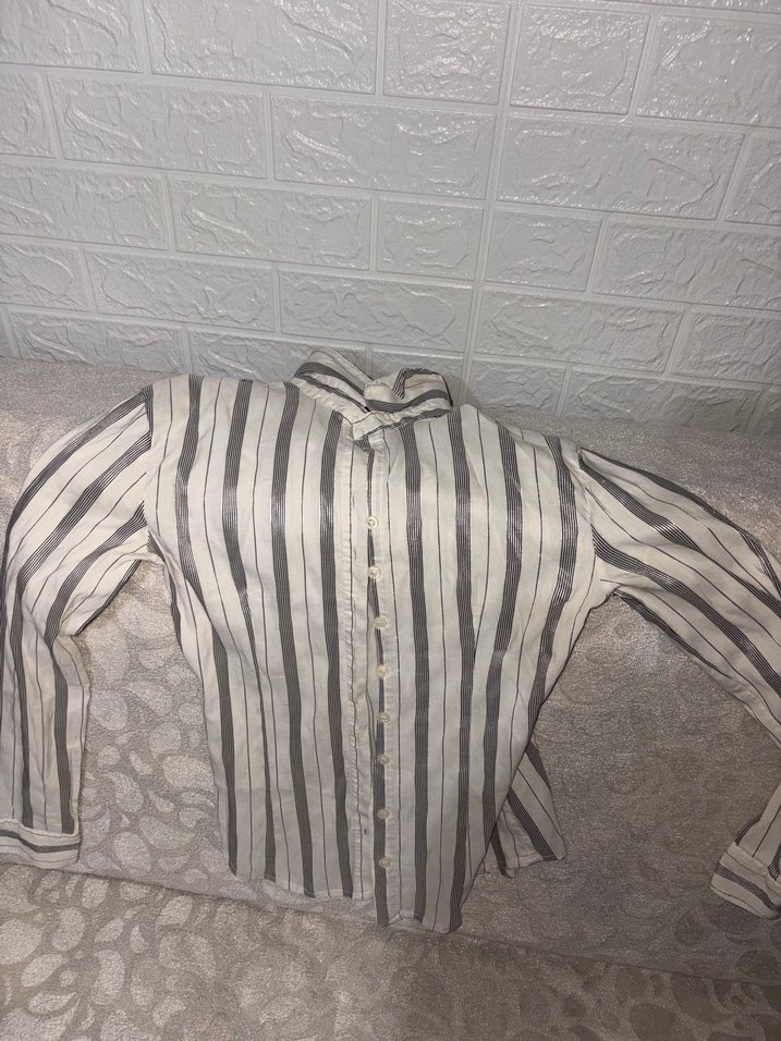 Düğmeli Gri Çizgili Keten Kadın Gömlek - Görsel 2