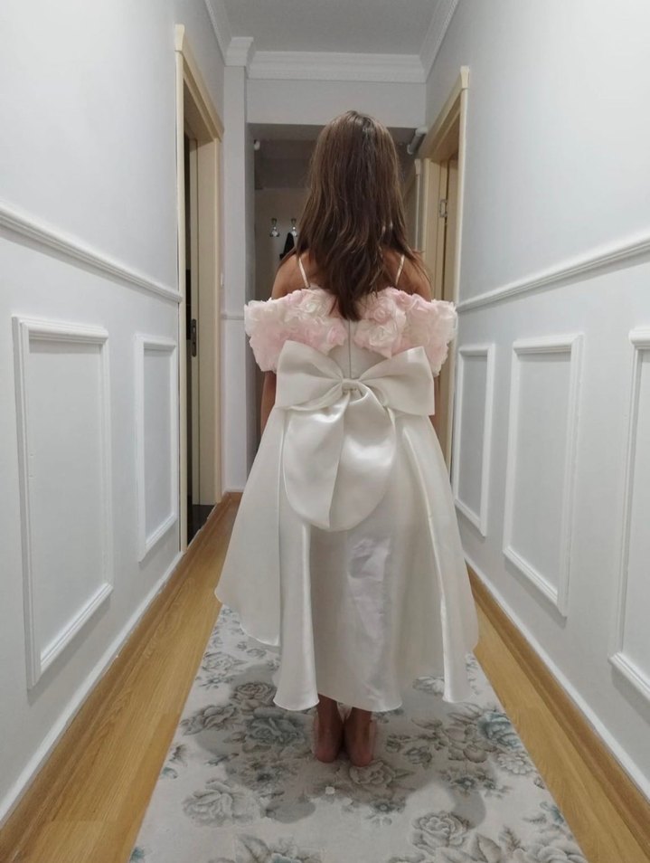 Beyaz Fırfırlı Straplez Kız Çocuk Abiye Elbise - Görsel 2