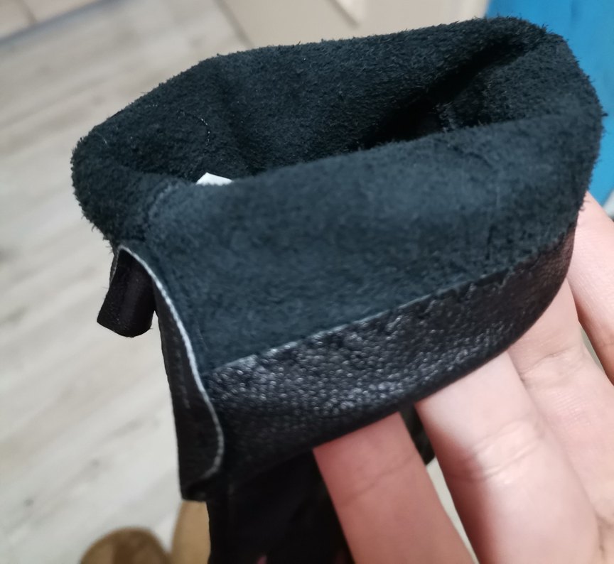 GERÇEK DERİ GÖRÜNÜMLÜ SUNİ DERİ ELDİVEN - Görsel 3