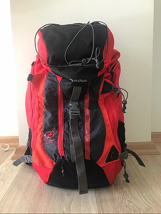 Forclaz 40lt Seyahat Cantasi