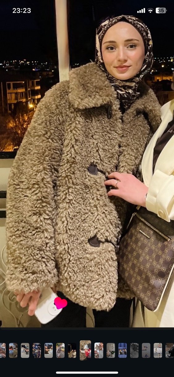 Bej Yumuşak Kürklü Midi Kaban - Görsel 3