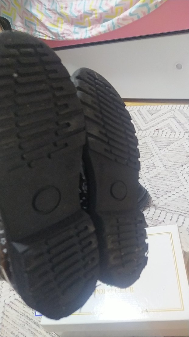 Kızlar için Siyah Desenli Kauçuk Botlar - Görsel 3