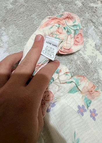 Çiçekli Fırfırlı Bebek Tulum - Görsel 2