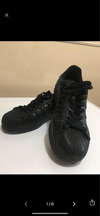 Adidas superstar