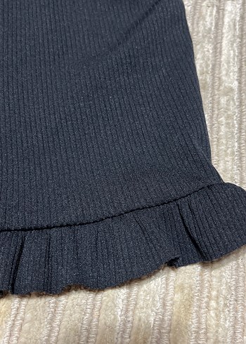 Siyah Fırfırlı Kolsuz Mini Atlet - Görsel 2