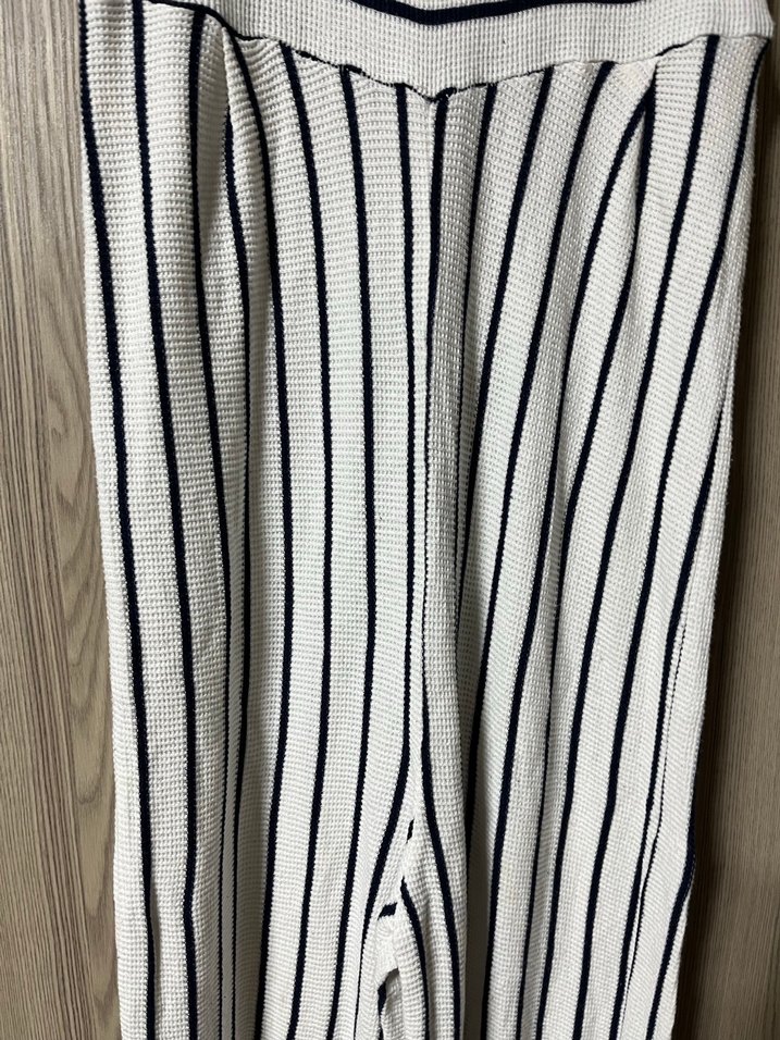 Çizgili Piliseli Uzun Kadın Tulum - Görsel 3