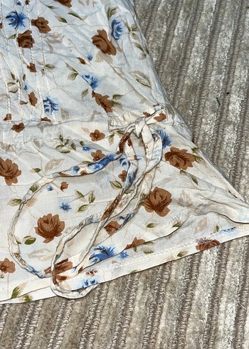 Çiçek Desenli Kısa Kollu Kadın Gömlek - Görsel 2