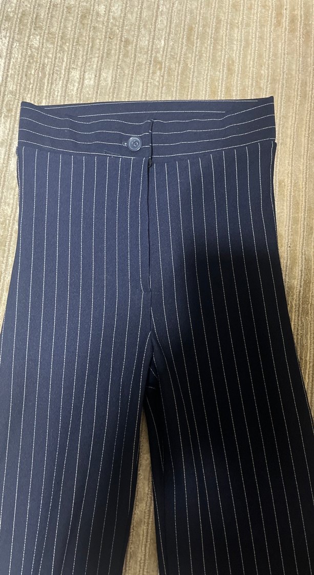 Kadın Mavi Çizgili Pilili Kot Pantolon - Görsel 2