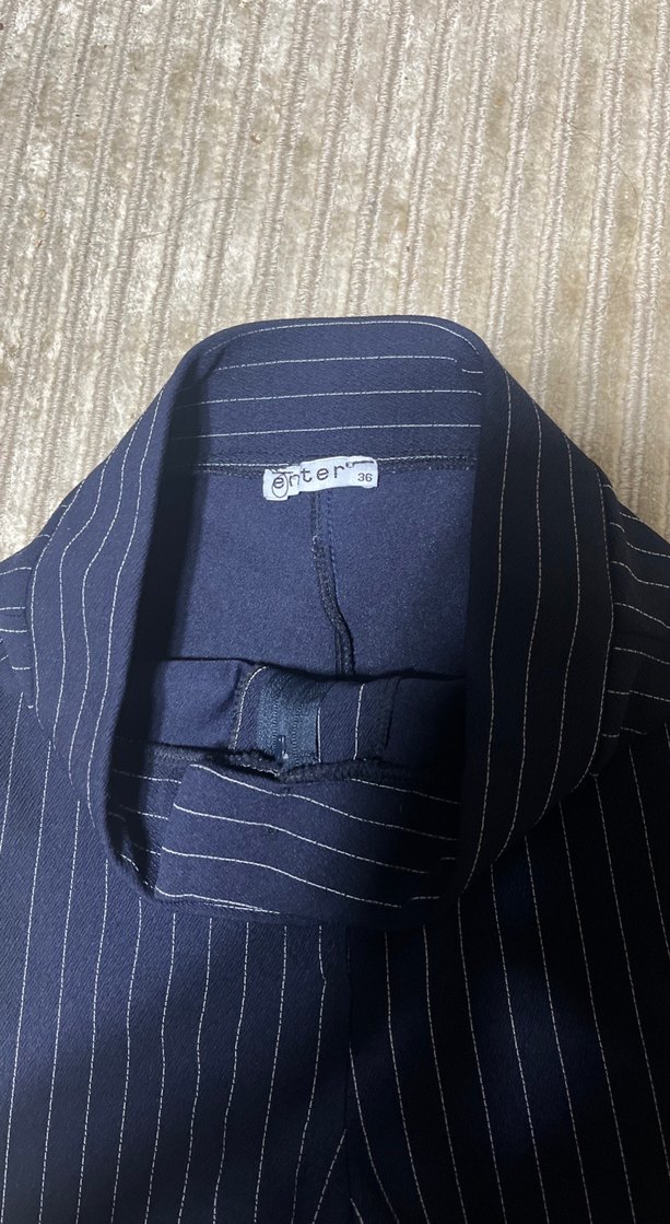 Kadın Mavi Çizgili Pilili Kot Pantolon - Görsel 3