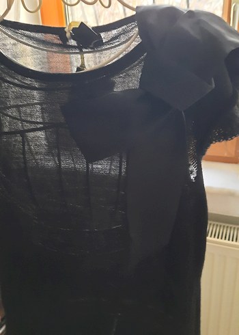 Siyah Kısa Kollu Fitted Bluz - Görsel 2