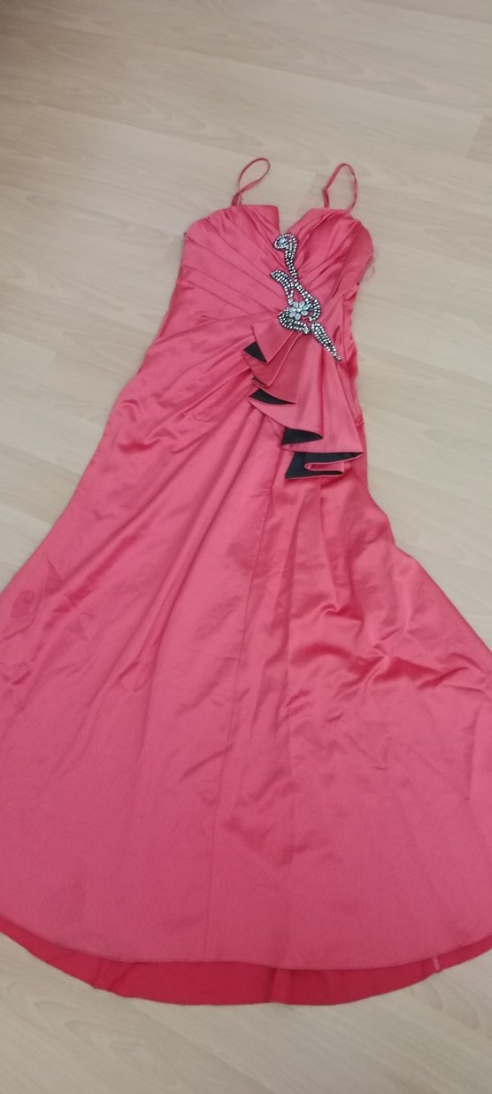 narçiçeği rengi Drapeli Uzun Abiye Elbise sadece 1 kez giyildi - Görsel 3