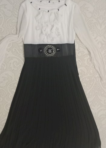 Kadın Siyah beyaz Uzun Piliseli elbise - Görsel 3