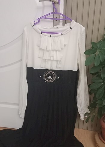 Kadın Siyah beyaz Uzun Piliseli elbise - Görsel 6