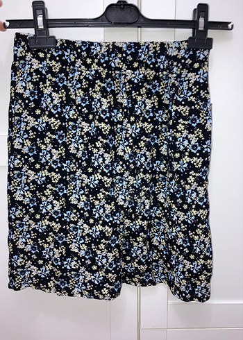 Düğmeli Midi Mavi Çiçek Desenli Etek - Görsel 3