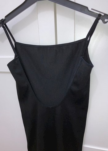 Siyah İnce Askılı Midi Elbise - Görsel 3