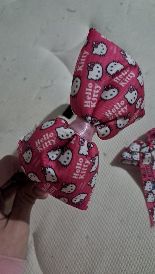 Hello Kitty Desenli Pembe Fiyonk Saç Aksesuarı - Görsel 3