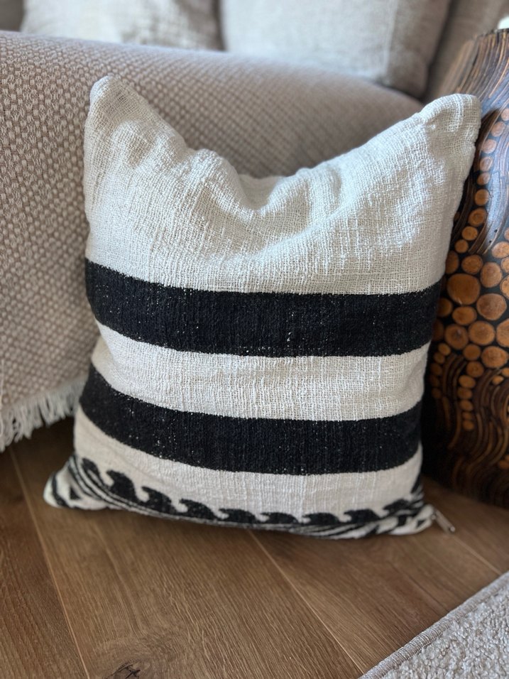 [home&deco] Dokuma Kırlent Kılıfı  Siyah Beyaz - Görsel 3