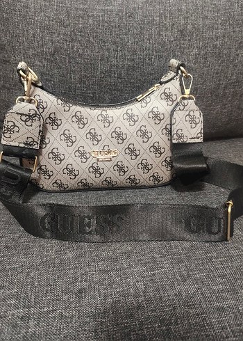 Guess Gri Desenli Tokalı Kadın Çanta - Görsel 2