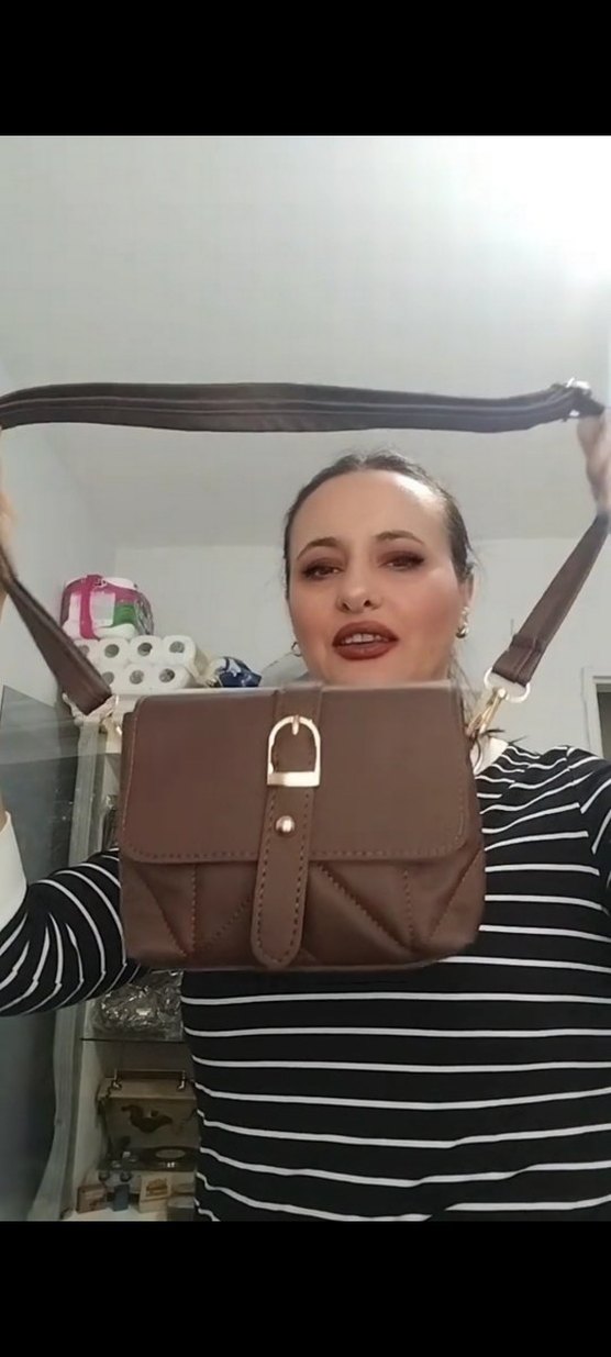 Kahverengi Tokalı Kadın Deri Çanta - Görsel 2