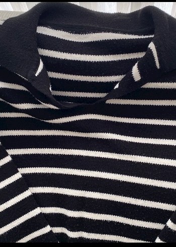 Çizgili Siyah Kadın Triko Kazak bir kez bir ikisaatliğine giyild - Görsel 3