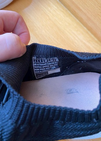 Siyah Elastik Bağcıklı Kadın Spor Ayakkabı - Görsel 3