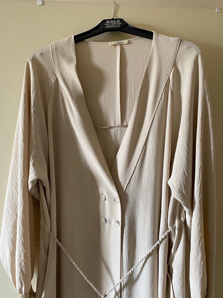 Uzun Kadın Kap - Görsel 2