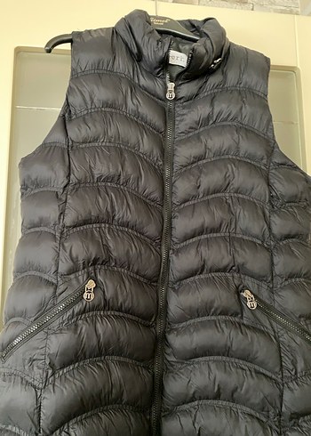 Siyah Fermuarlı Kadın Şişme Yelek - Görsel 5