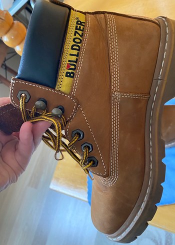 Kadın Bulldozer Bot - Görsel 4