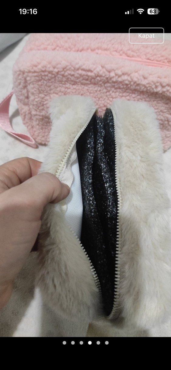 Peluş Detaylı Kadın Makyaj Çantası - Görsel 5
