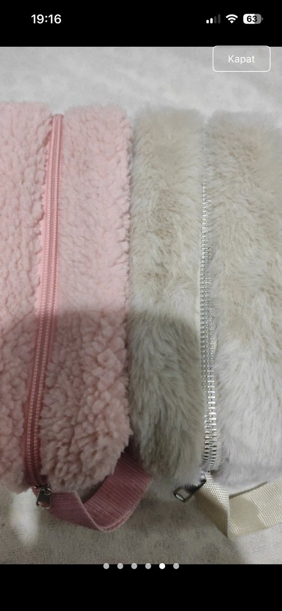 Peluş Detaylı Kadın Makyaj Çantası - Görsel 2