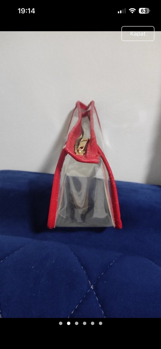 Kırmızı Fermuarlı Şeffaf Makyaj Çantası - Görsel 2