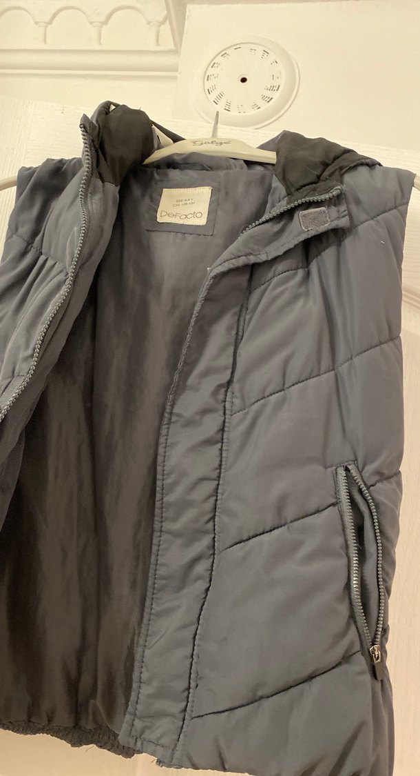 Erkek Çocuk Gri Fermuarlı Yelek - Görsel 2