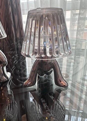 Bej Renkli Modern Figürlü Masa Lambası - Görsel 2