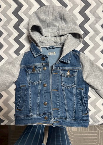 Erkek ÇocukDenim Kapüşonlu Ceket - Görsel 3