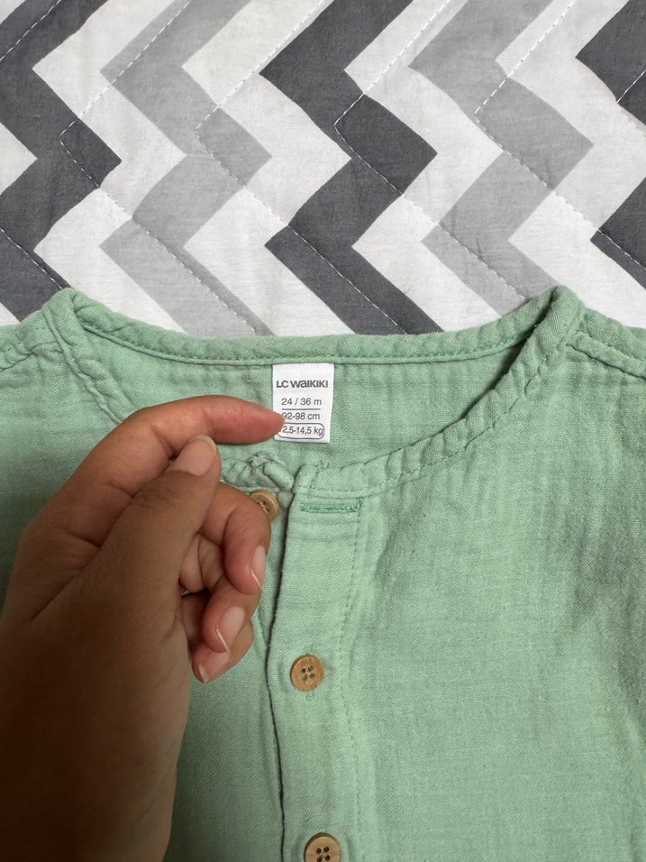 Erkek Çocuk Yeşil Keten Kısa Kollu Gömlek - Görsel 2